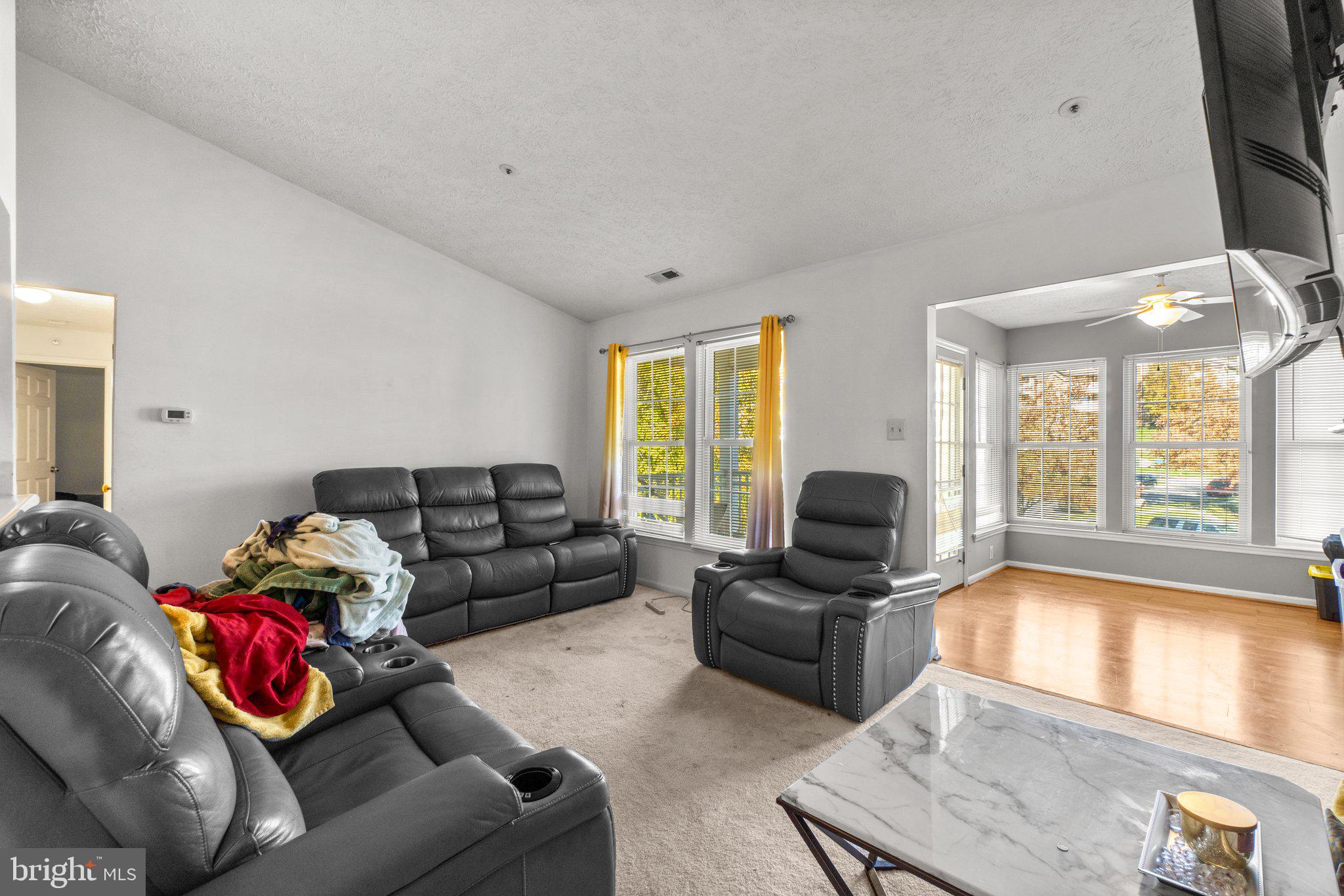 PIKESVILLE - Residential