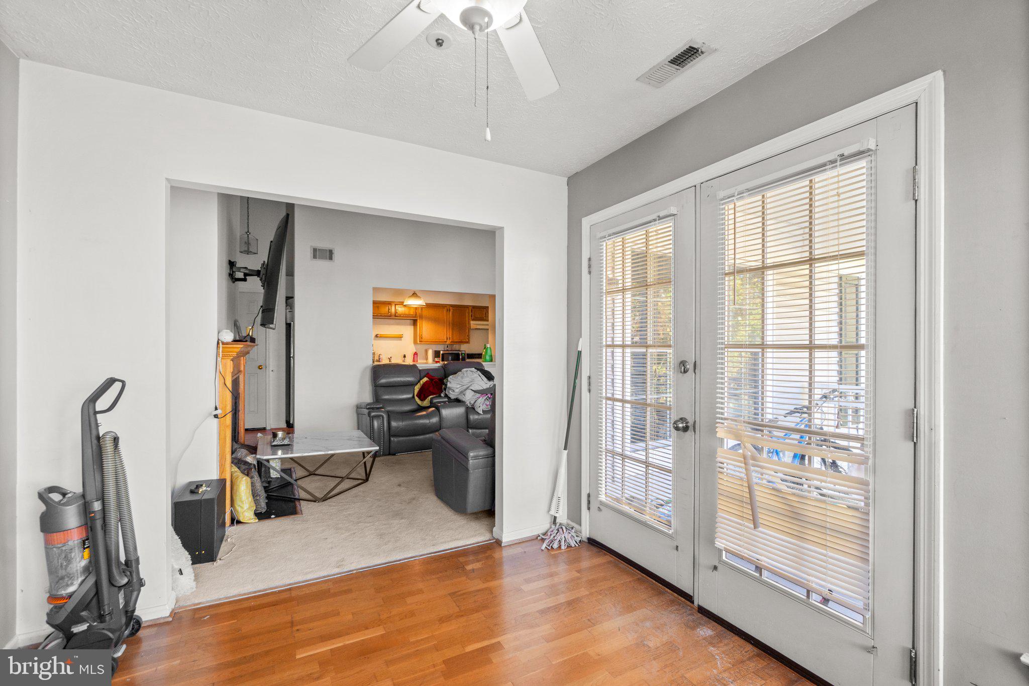 PIKESVILLE - Residential