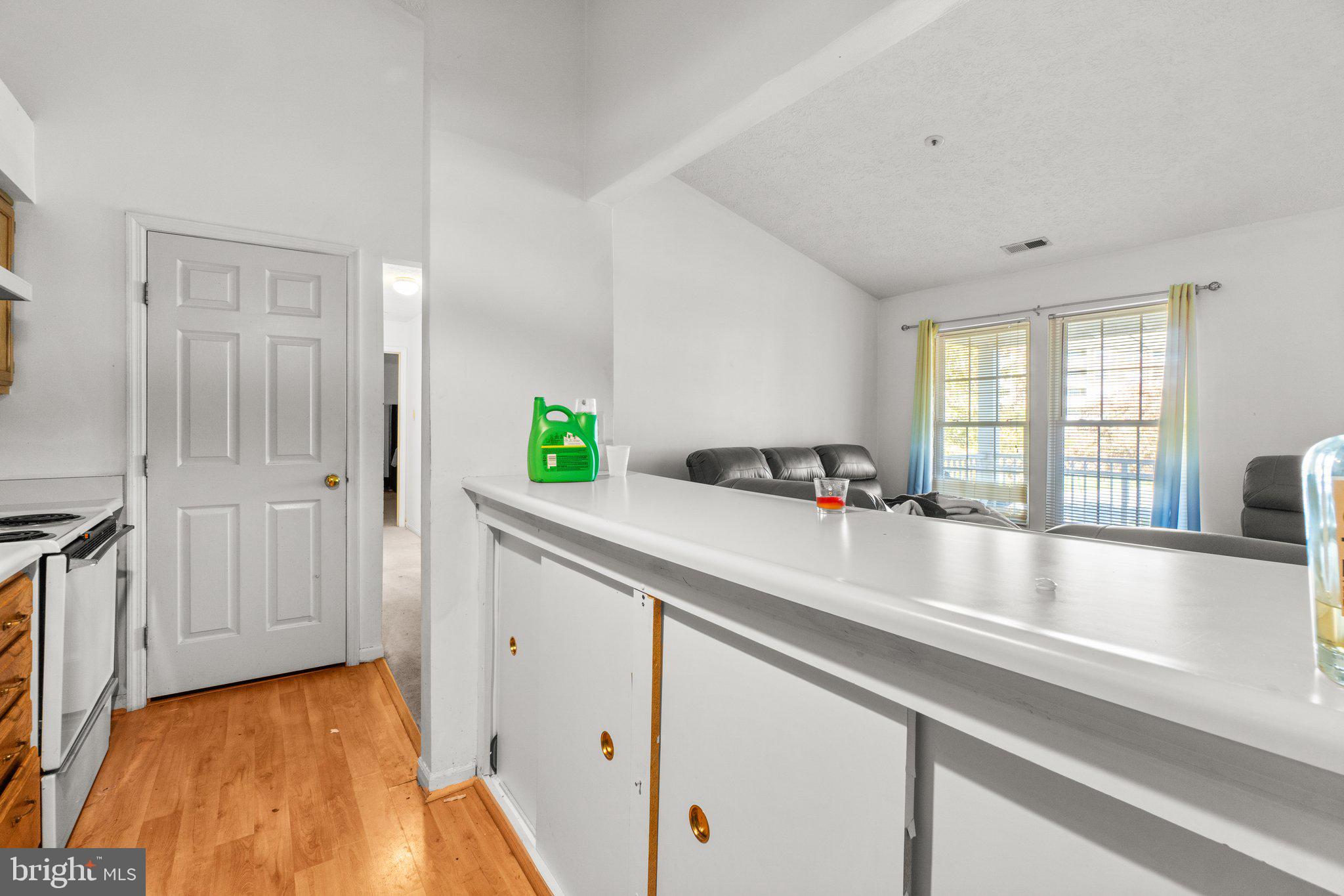 PIKESVILLE - Residential