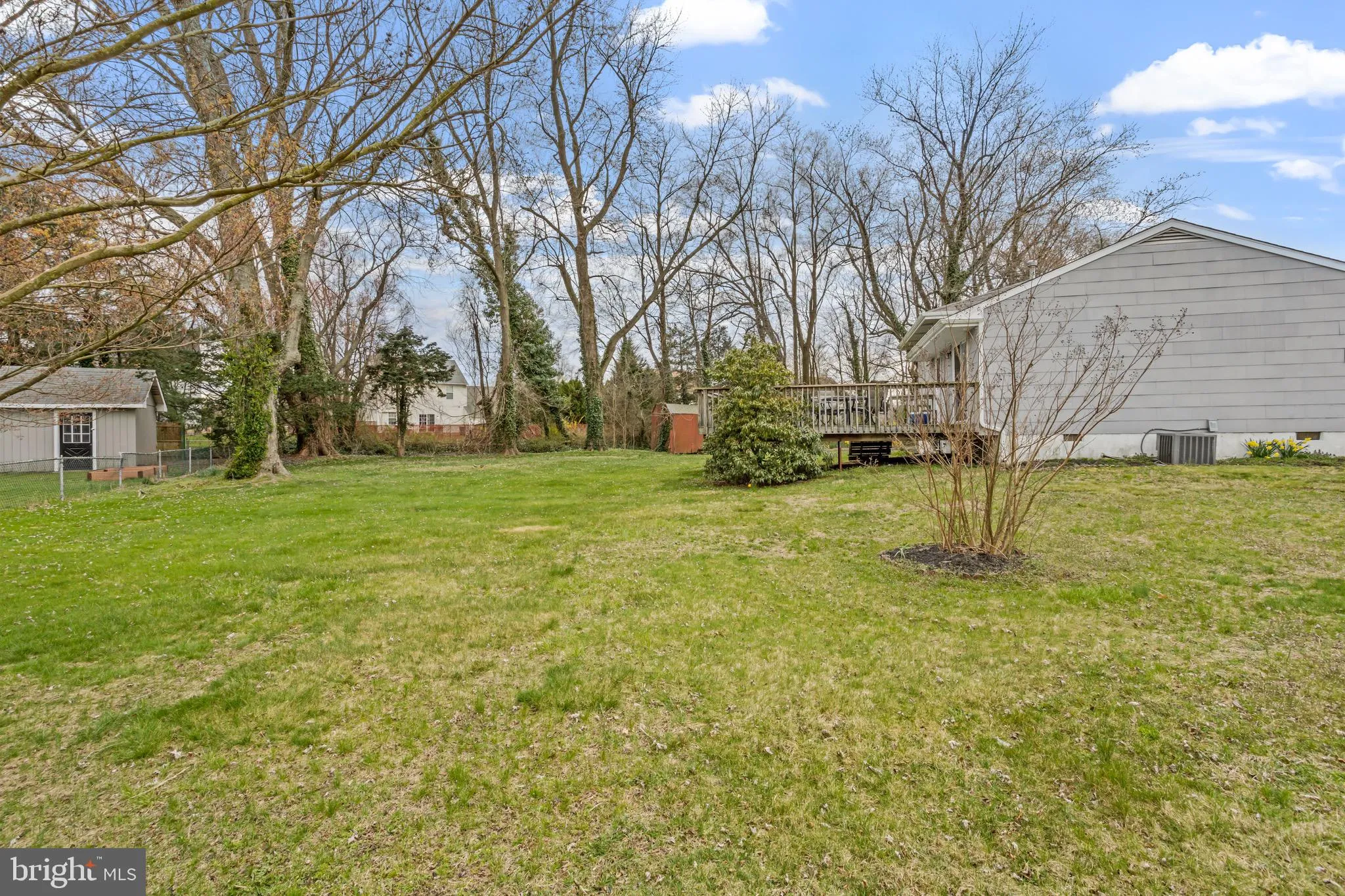 Burlington, New Jersey 08016, United States, 3 Bedrooms Bedrooms, ,1 BathroomBathrooms,Residential,Contingent,13796