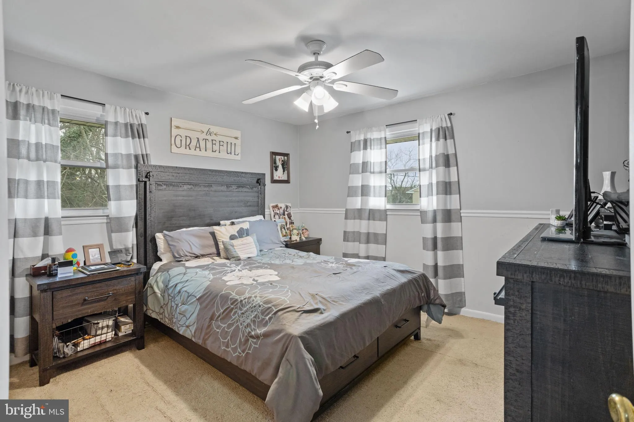 Burlington, New Jersey 08016, United States, 3 Bedrooms Bedrooms, ,1 BathroomBathrooms,Residential,Contingent,13796