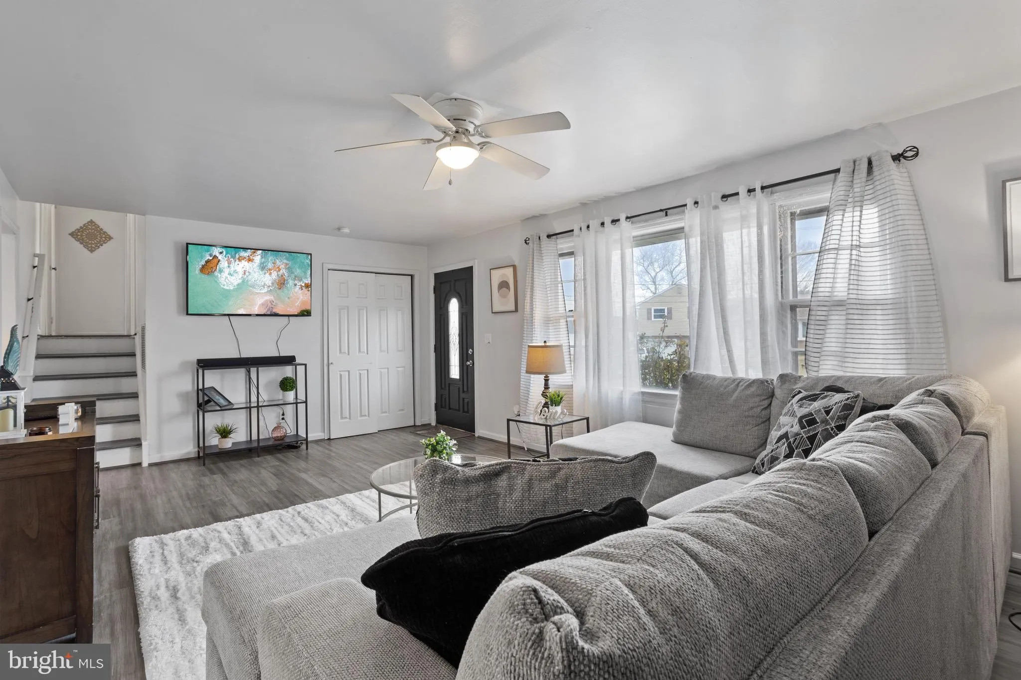 Burlington, New Jersey 08016, United States, 3 Bedrooms Bedrooms, ,1 BathroomBathrooms,Residential,Contingent,13796