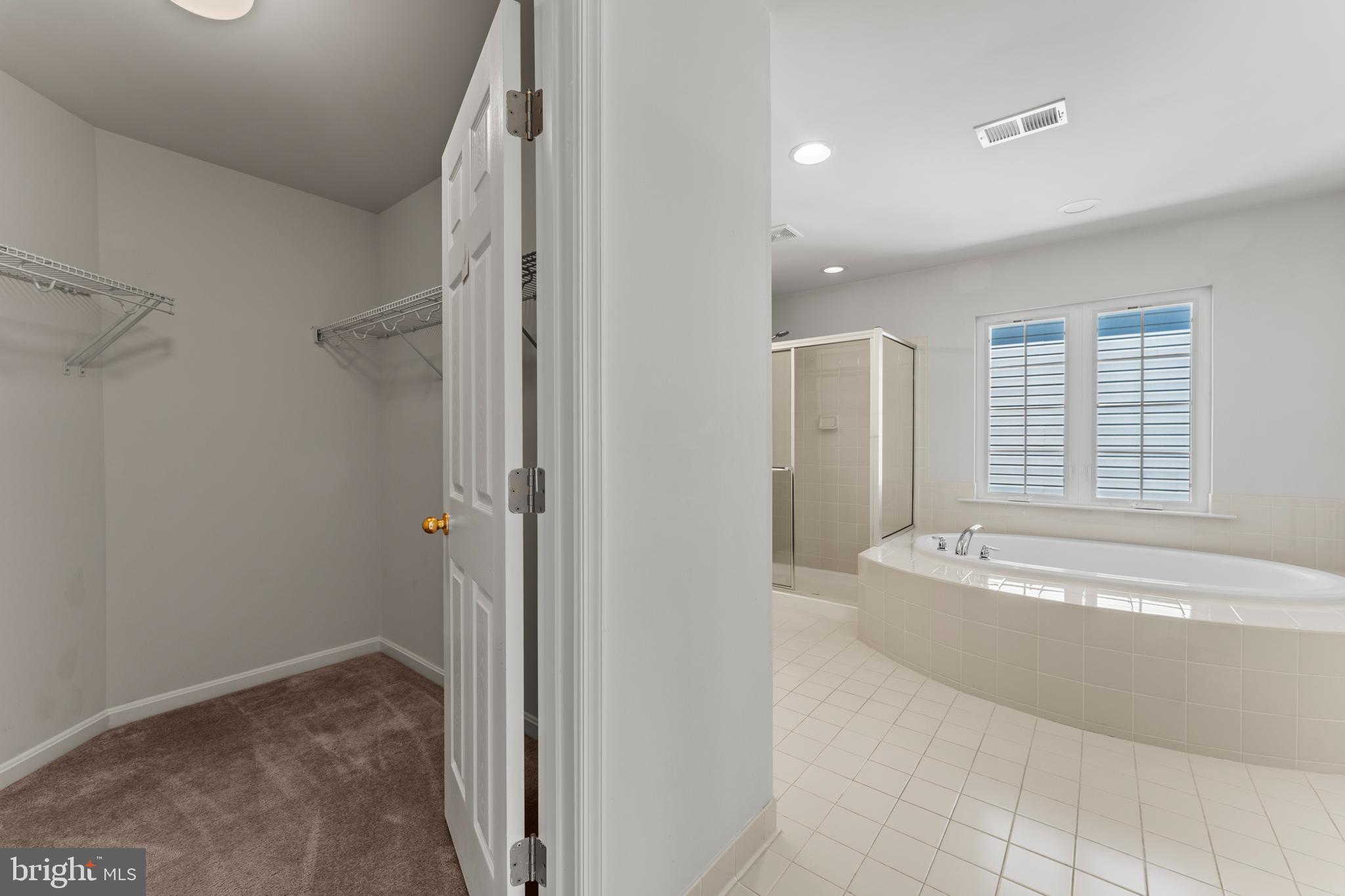 COLLINGTON - Residential