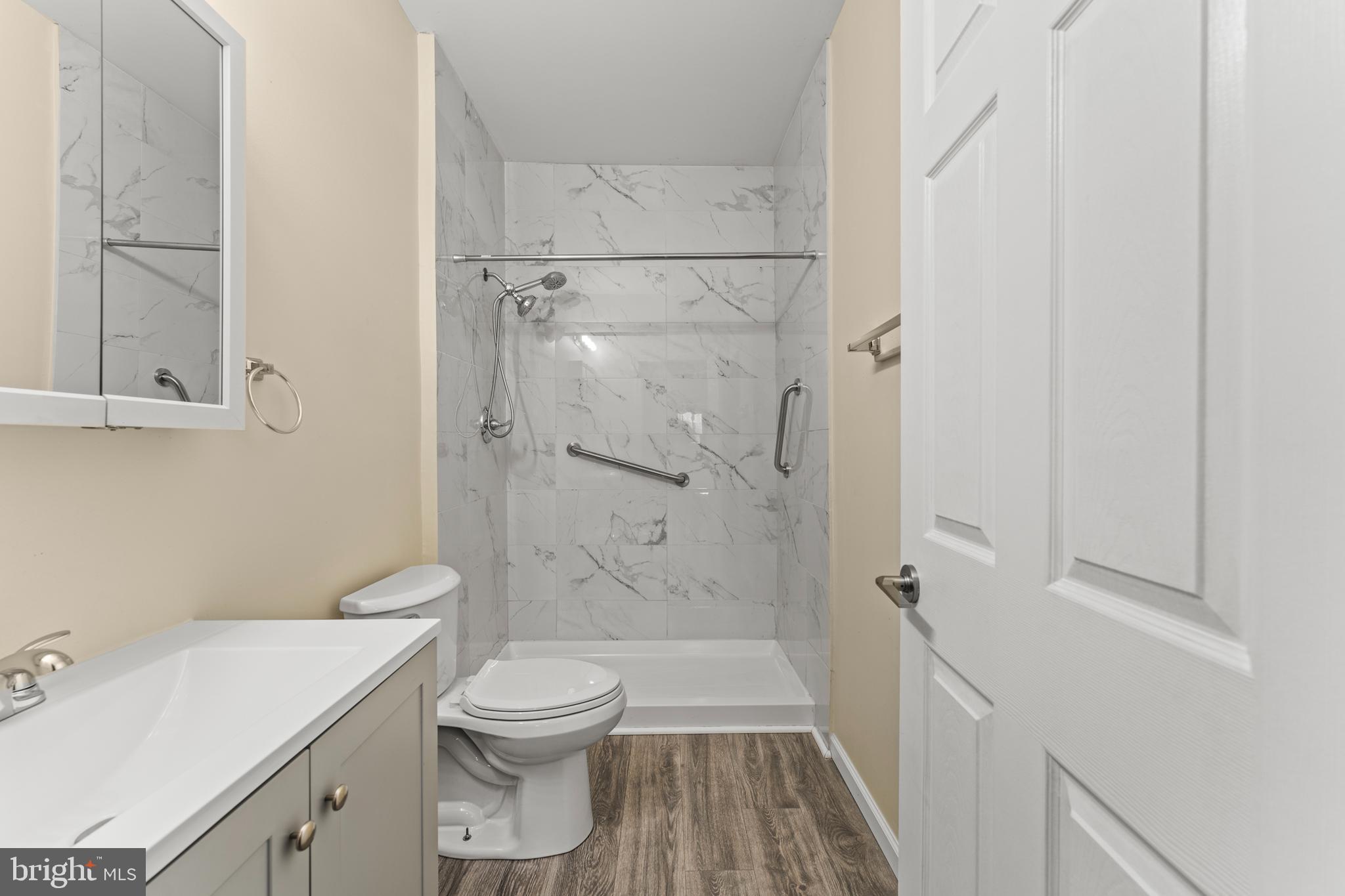 COLLINGTON - Residential