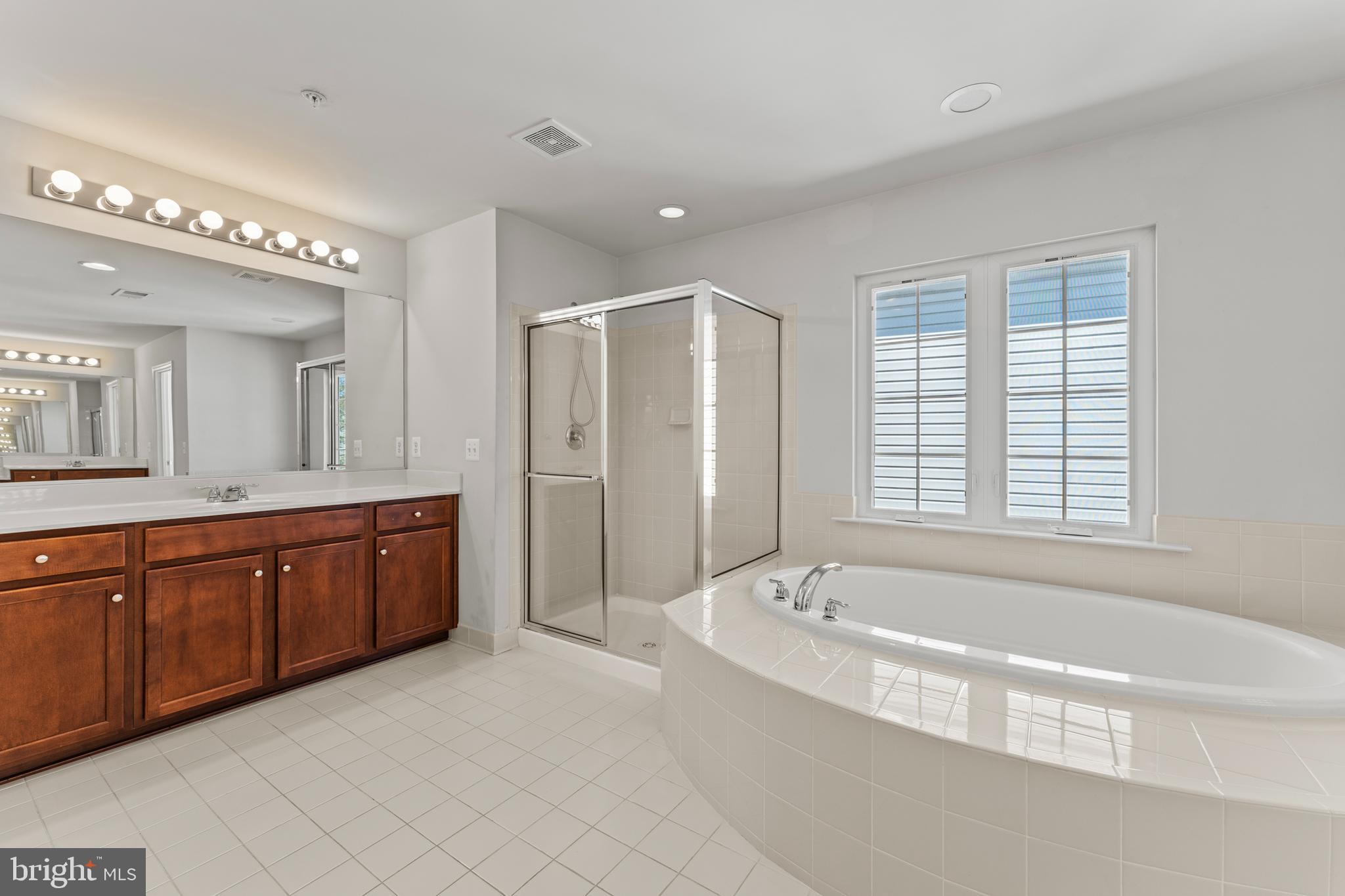 COLLINGTON - Residential