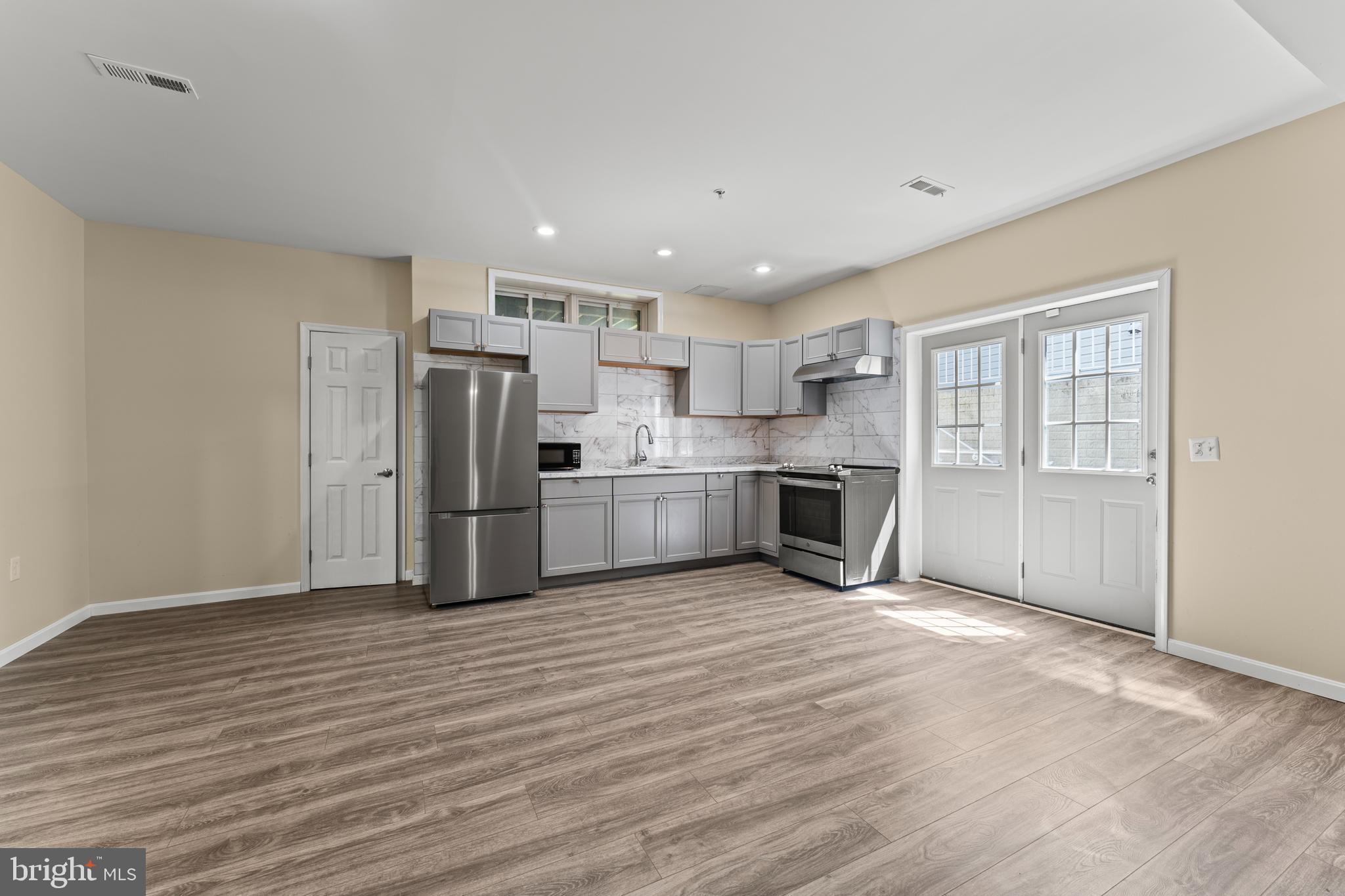 COLLINGTON - Residential