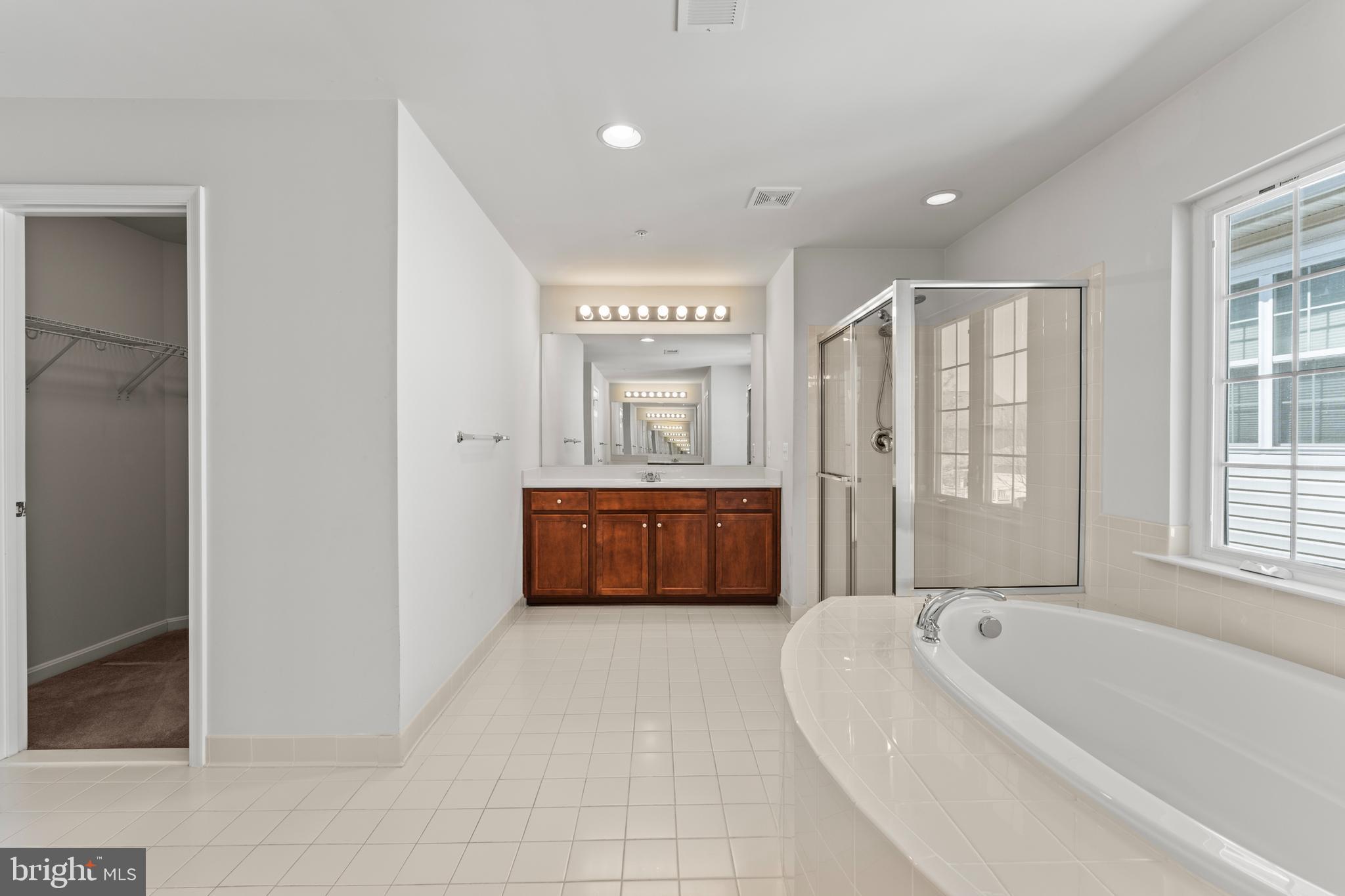 COLLINGTON - Residential