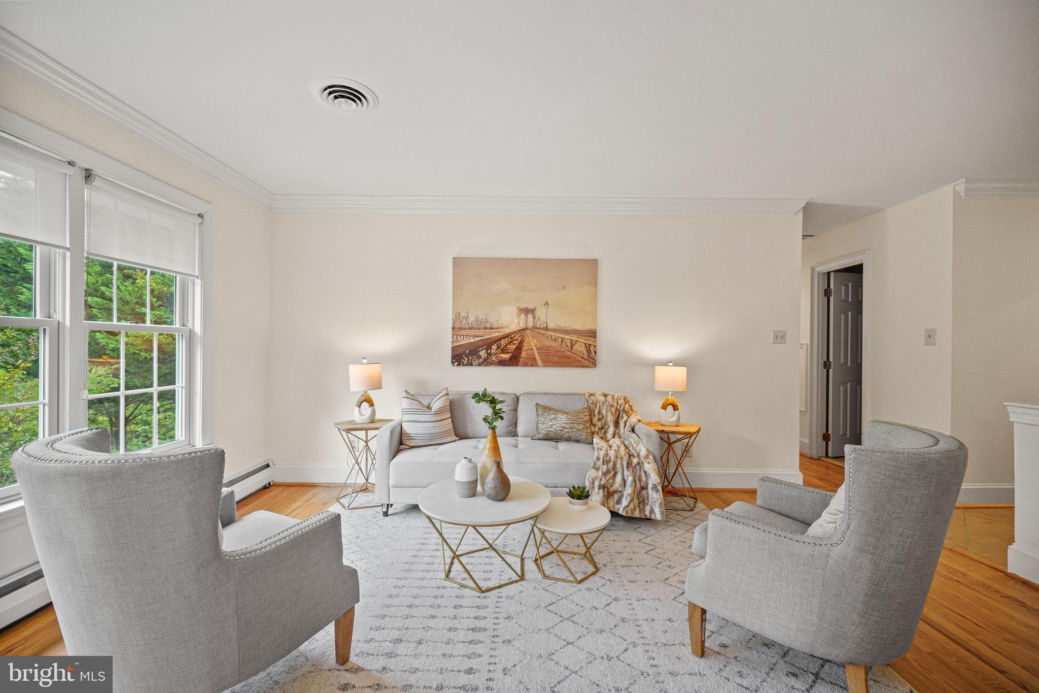 SHERWOOD FOREST MANOR - Residential