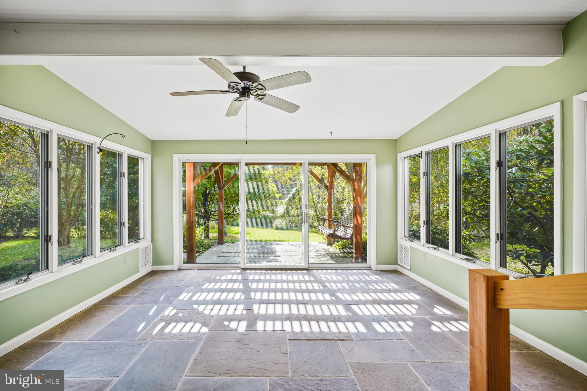 SHERWOOD FOREST MANOR - Residential