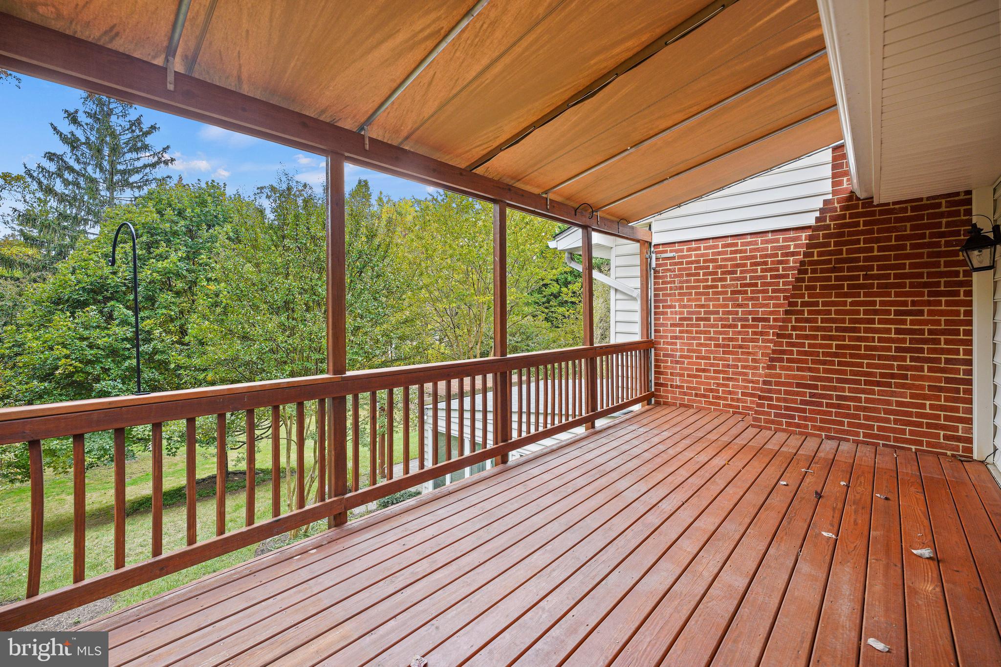 SHERWOOD FOREST MANOR - Residential