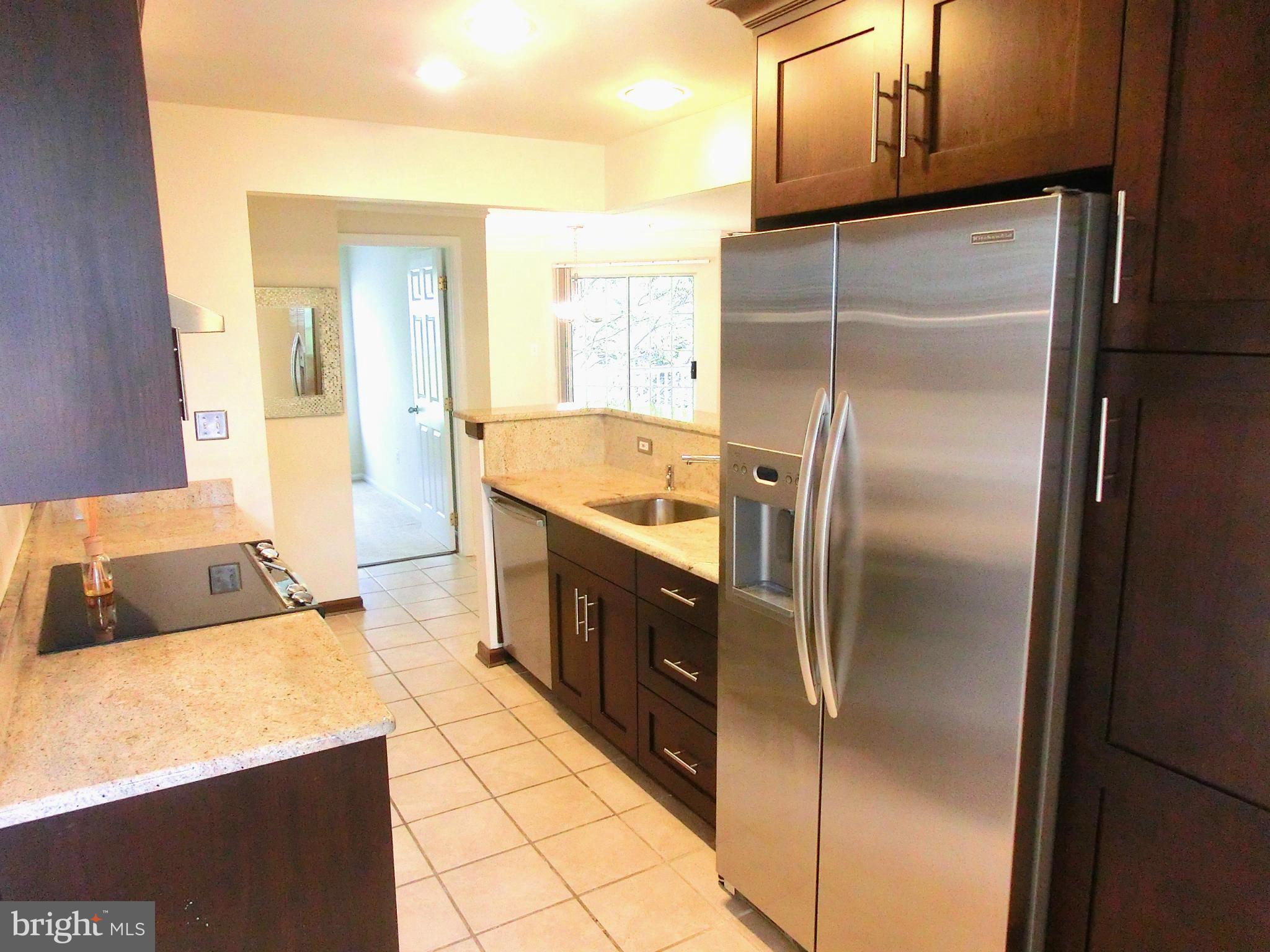 COLUMBIA TOWN CENTER - Residential Lease