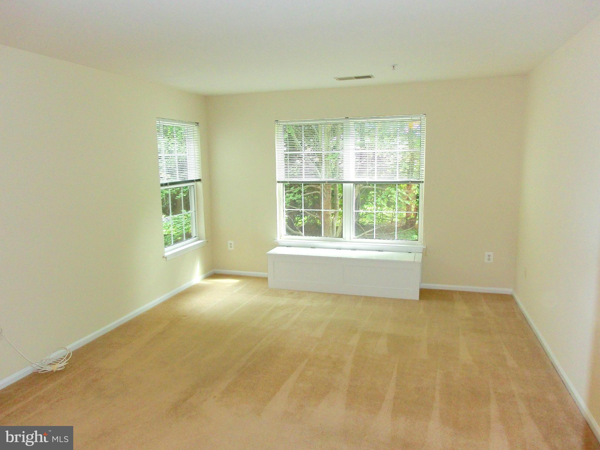 COLUMBIA TOWN CENTER - Residential Lease