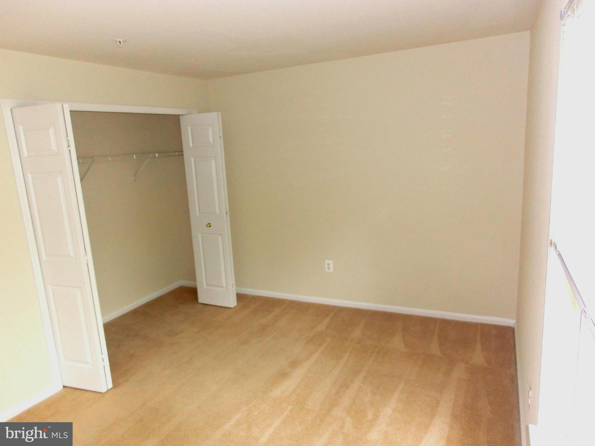 COLUMBIA TOWN CENTER - Residential Lease