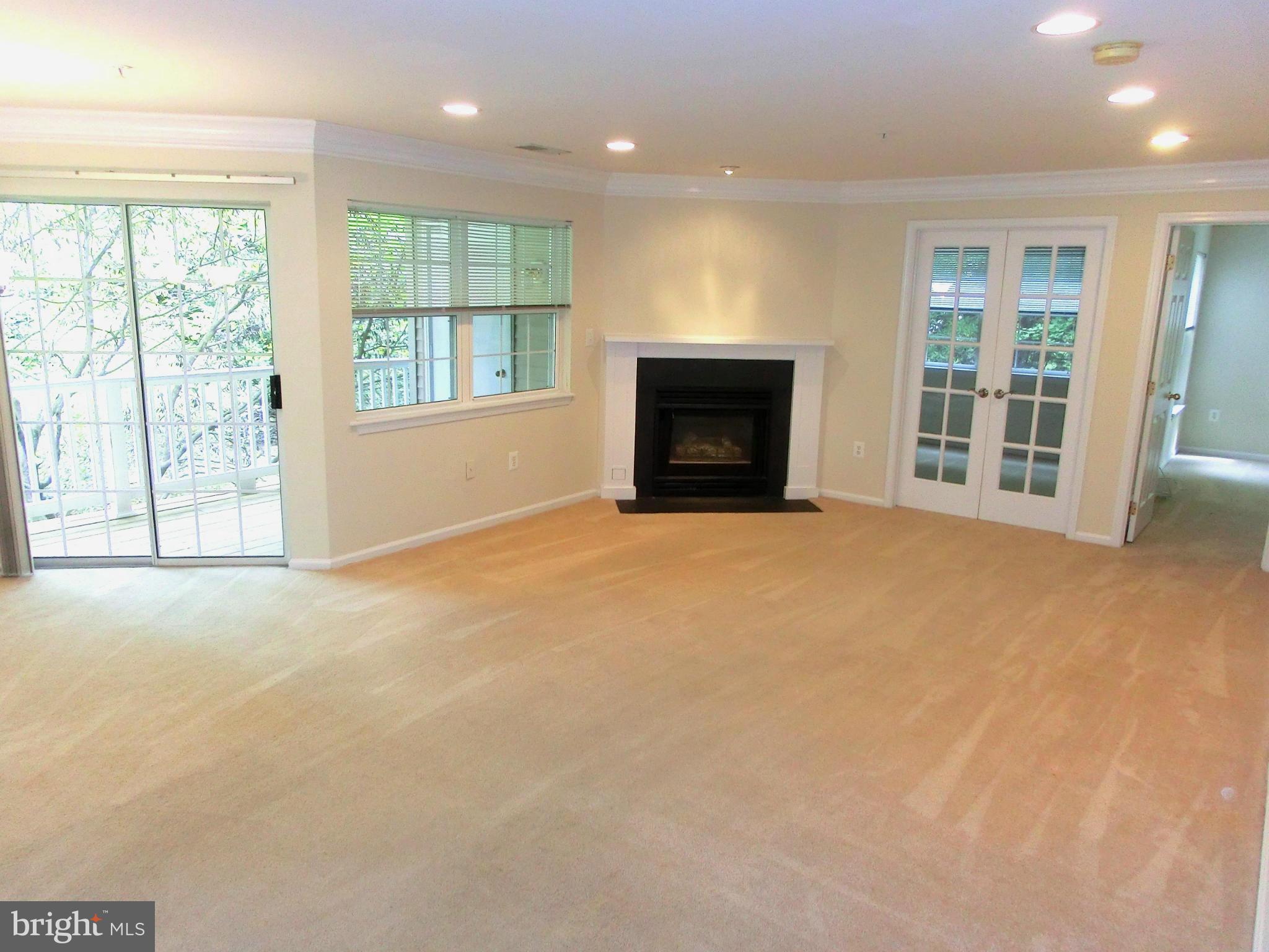 COLUMBIA TOWN CENTER - Residential Lease