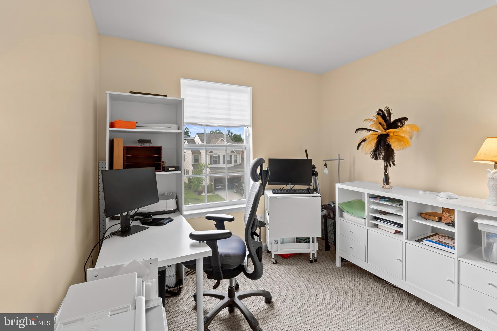 CARRIAGE HILLS TOWNHOUSE - Residential