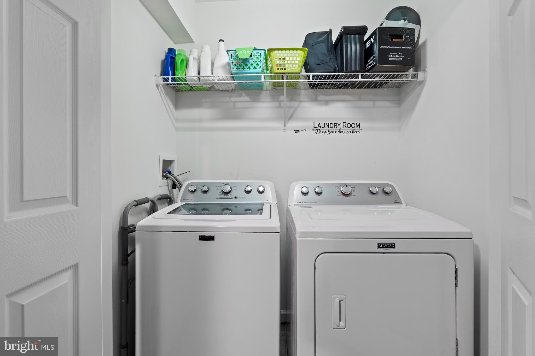 CARRIAGE HILLS TOWNHOUSE - Residential