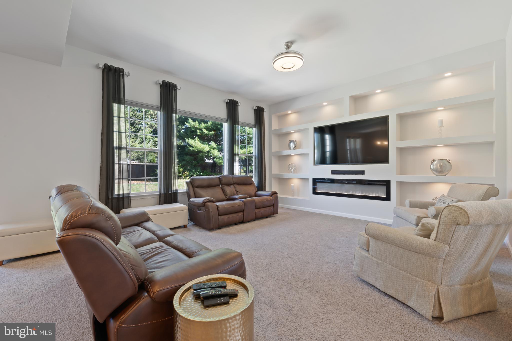 9432 DESCHAMP COURT