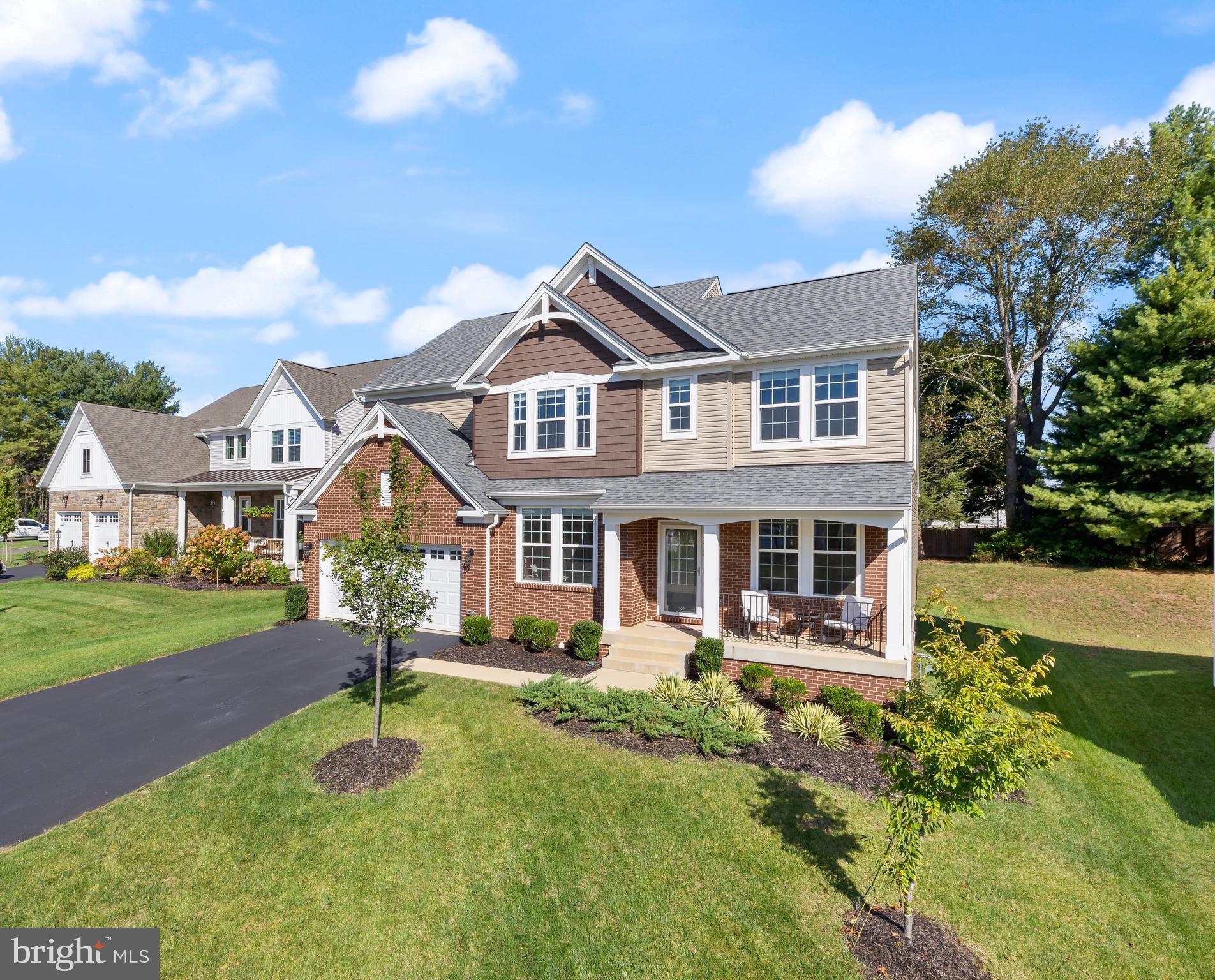 9432 DESCHAMP COURT