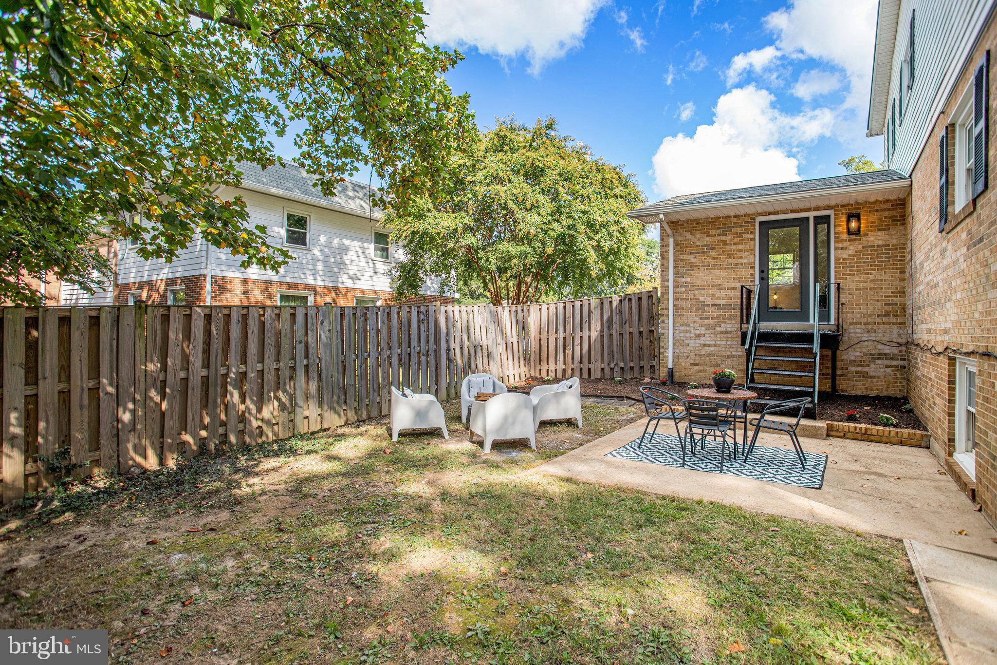 10915 BUCKNELL DRIVE 8-2