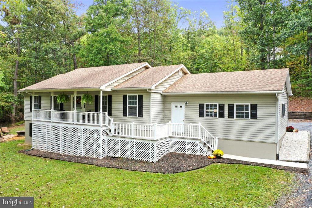 Photo of 2726 Cave Ridge Road, MT JACKSON, VA 22842 (MLS # VASH2012628)