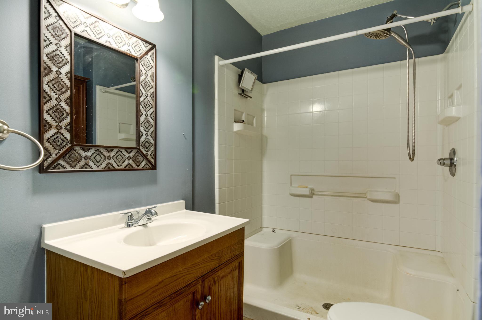 ROSELAND - Residential