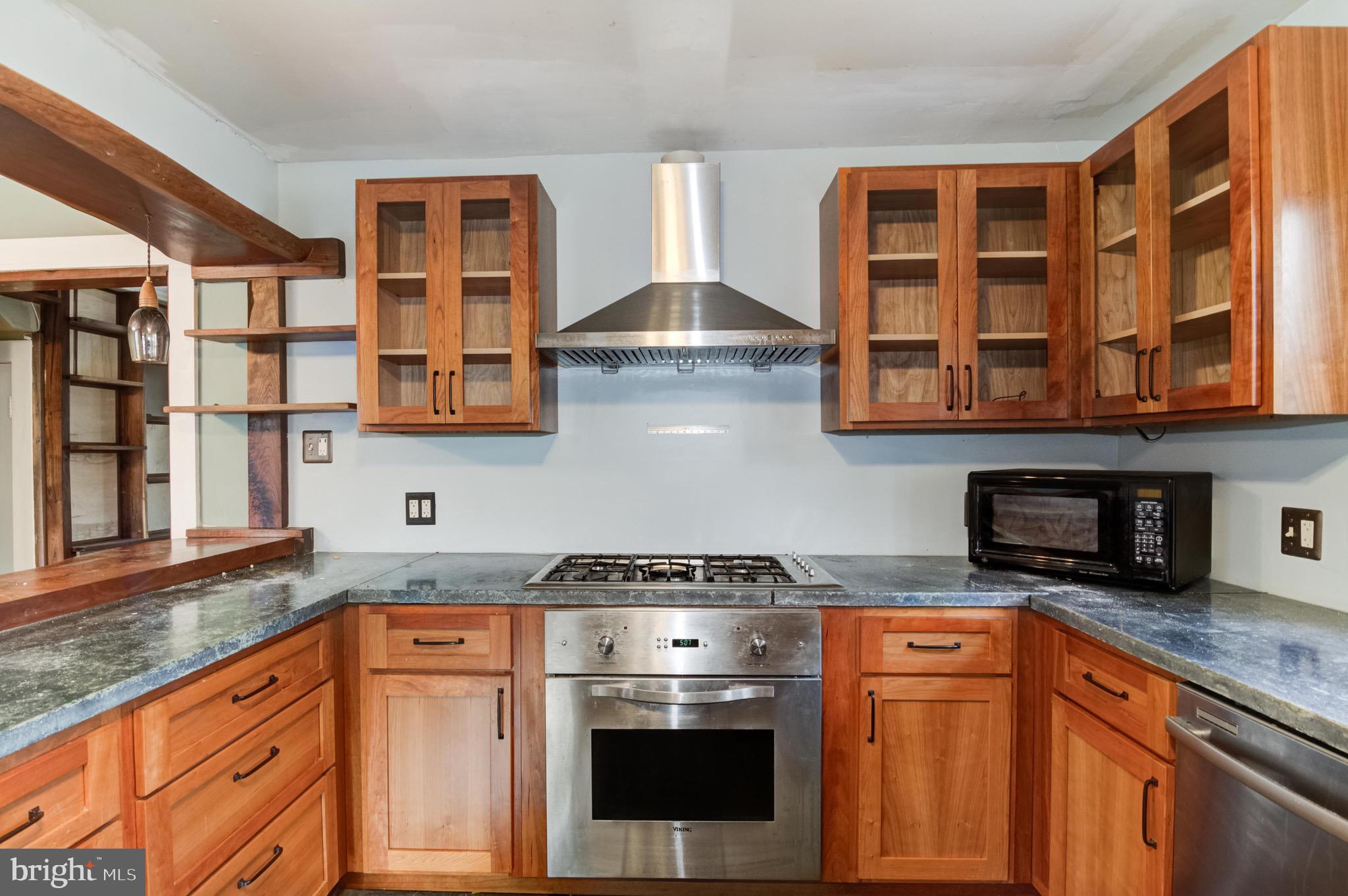 ROSELAND - Residential