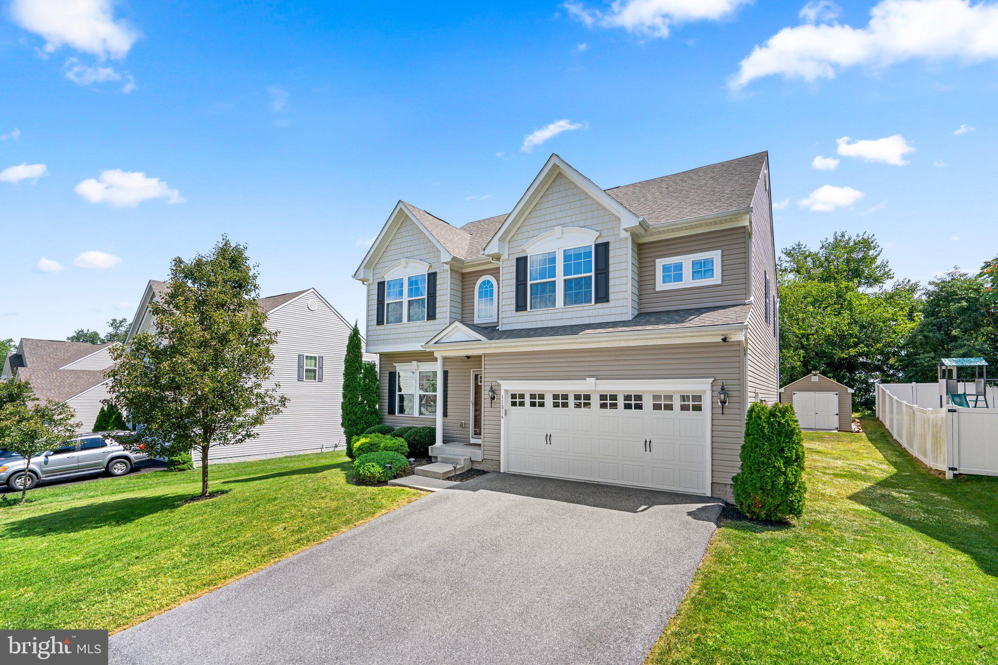 WOODSYDE RIDGE - Residential