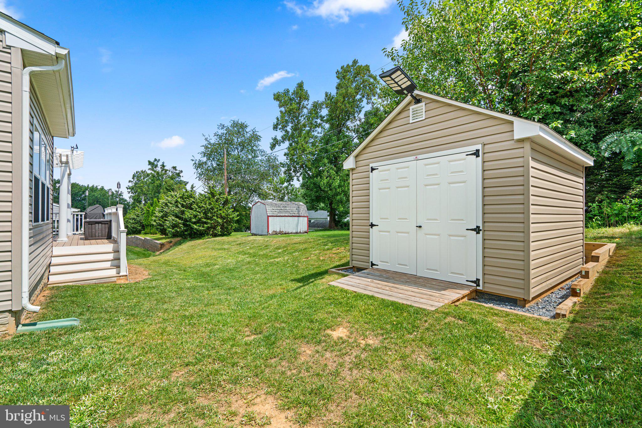 WOODSYDE RIDGE - Residential