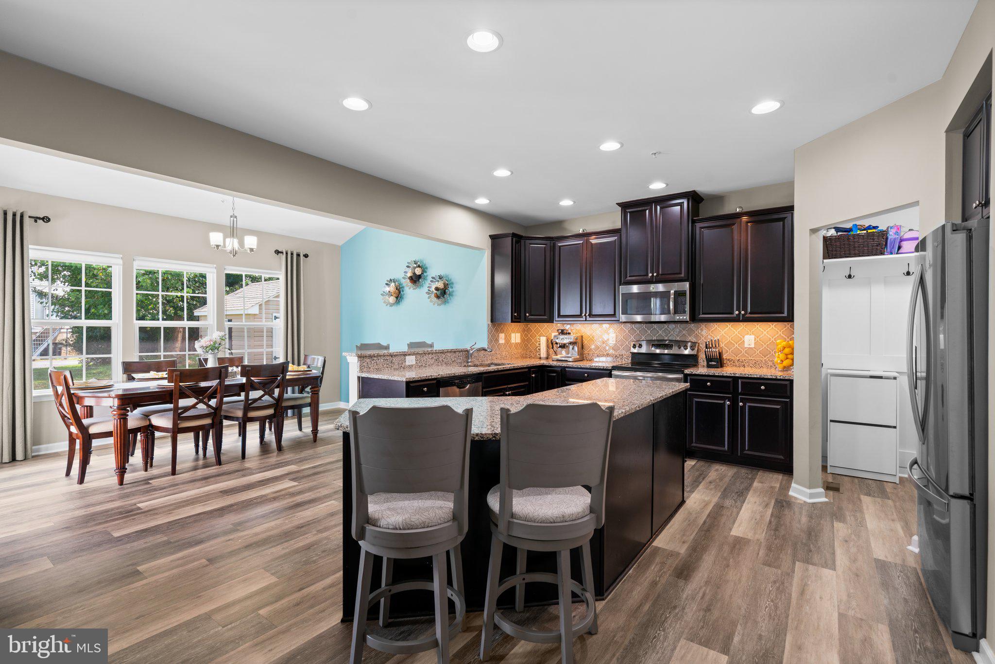 WOODSYDE RIDGE - Residential