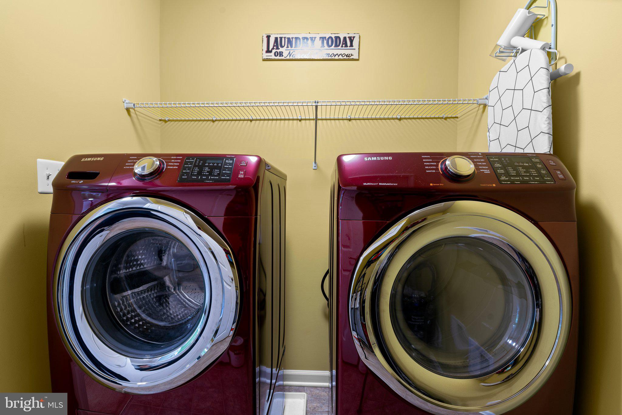 WOODSYDE RIDGE - Residential