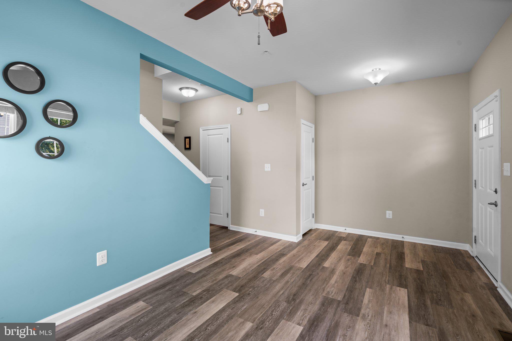 WOODSYDE RIDGE - Residential