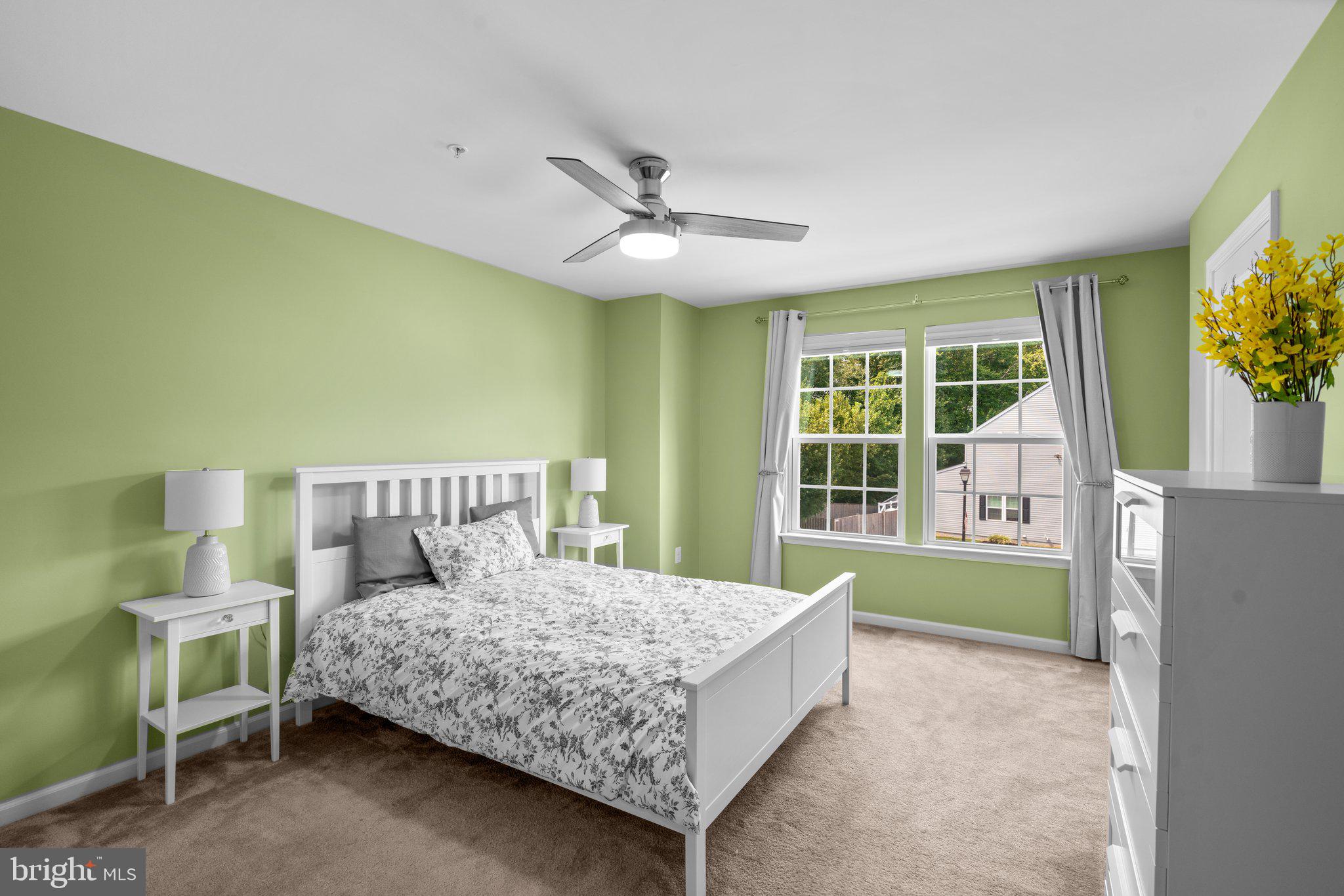 WOODSYDE RIDGE - Residential