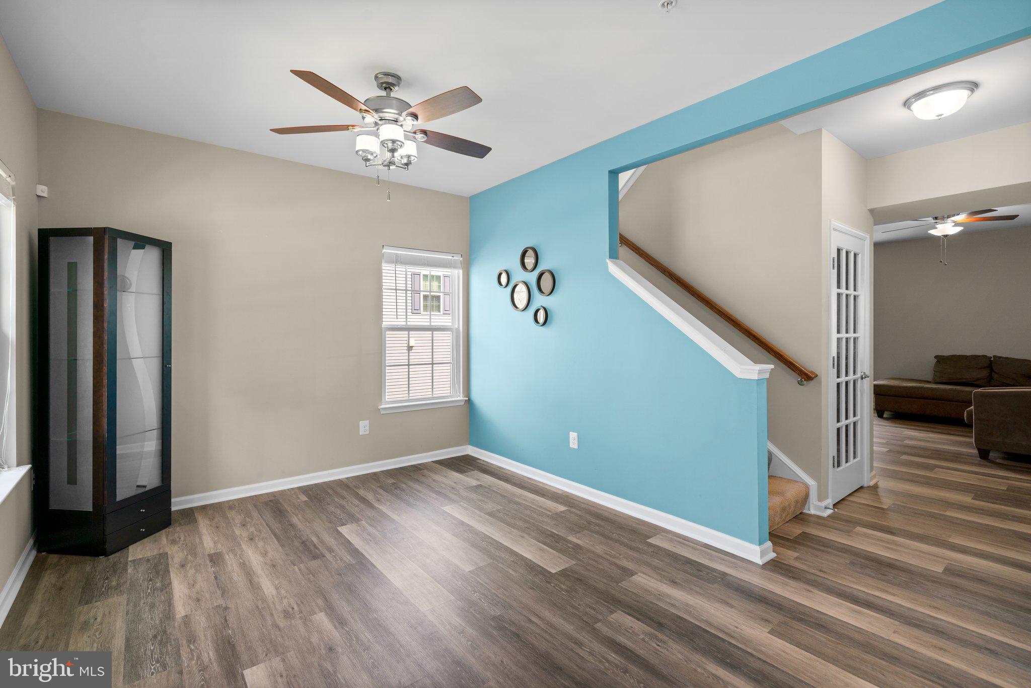 WOODSYDE RIDGE - Residential