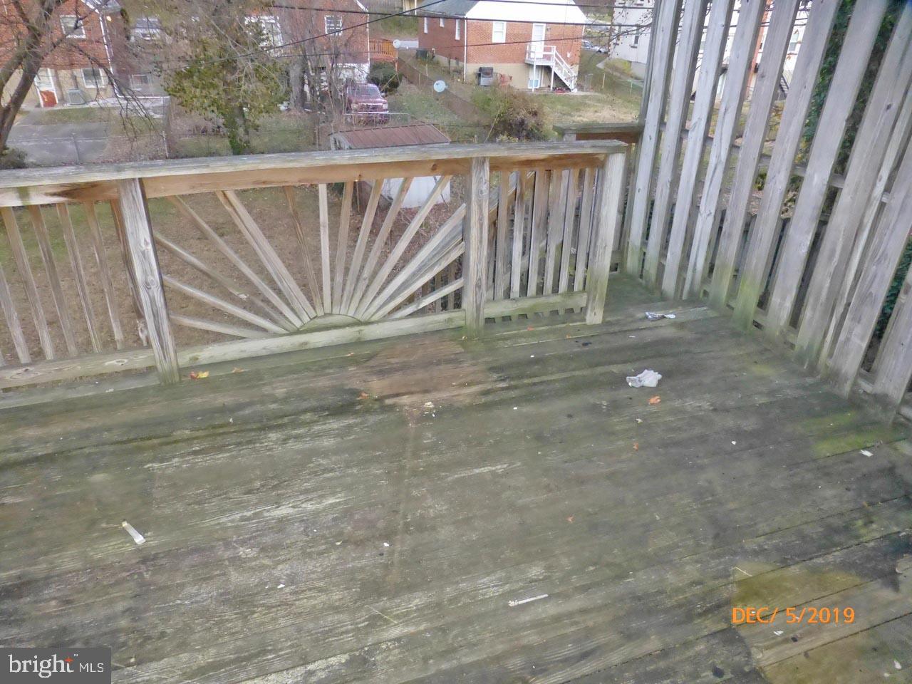 FRANKFORD - Residential