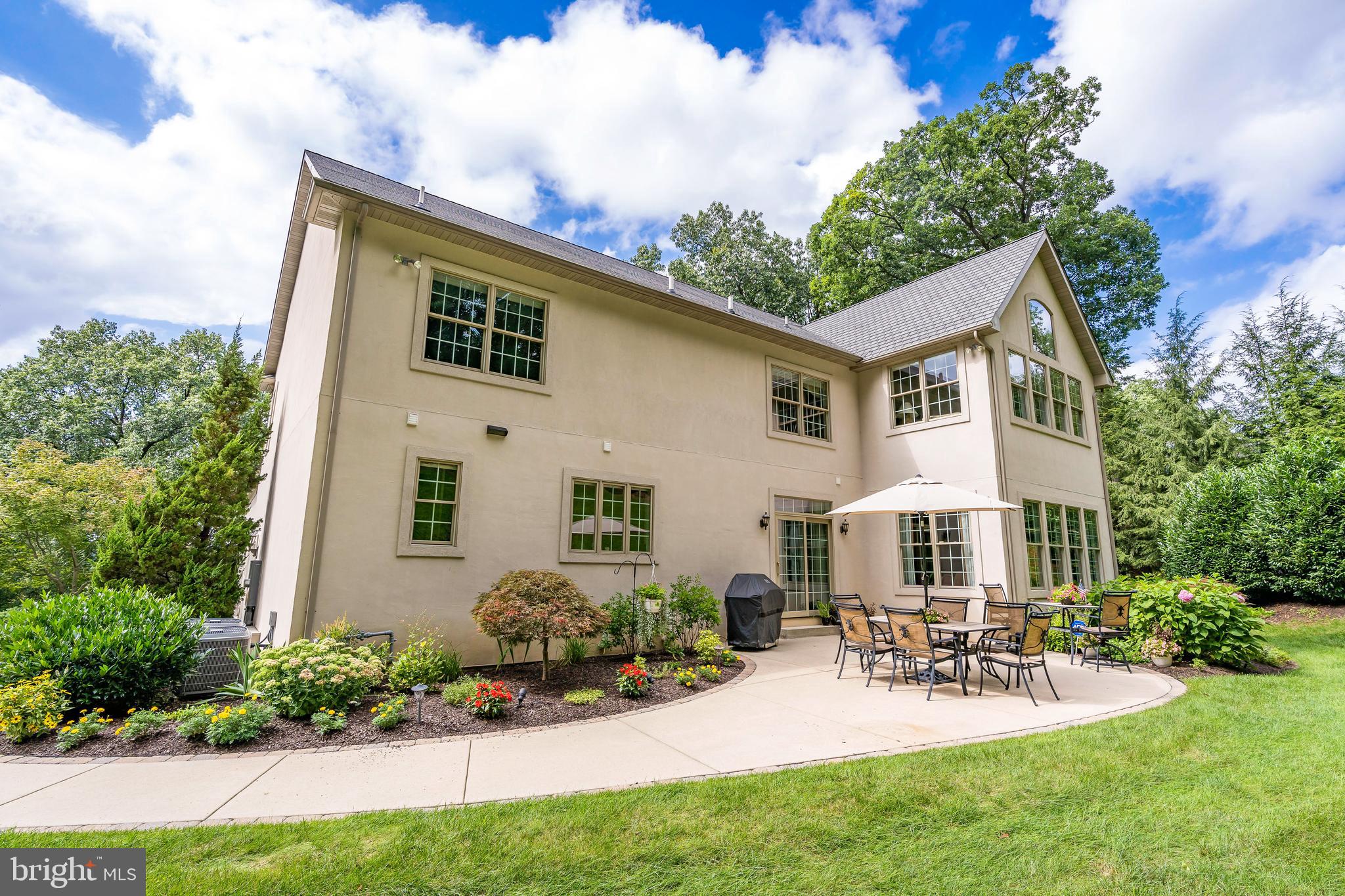 INVERNESS AT SPRIN - Residential