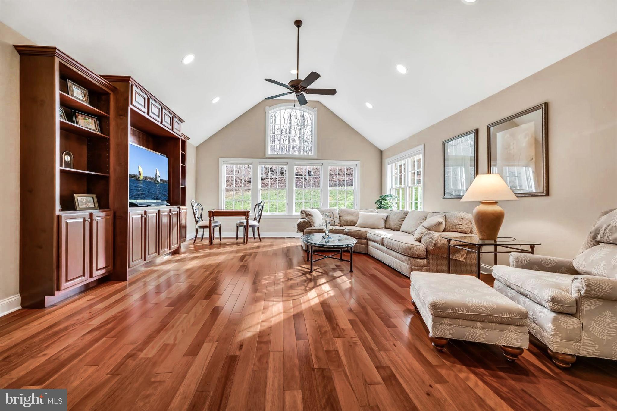 INVERNESS AT SPRIN - Residential