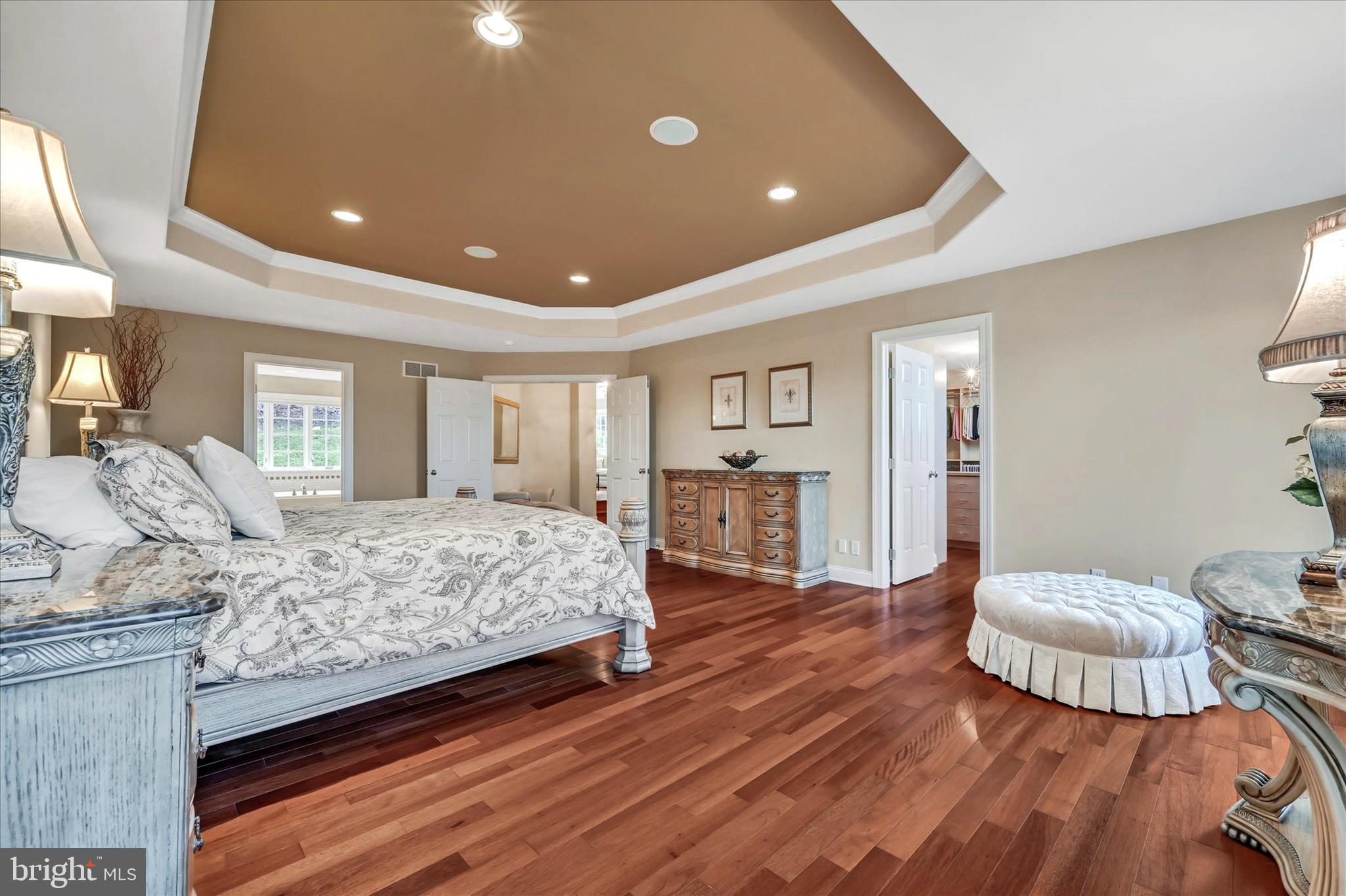 INVERNESS AT SPRIN - Residential