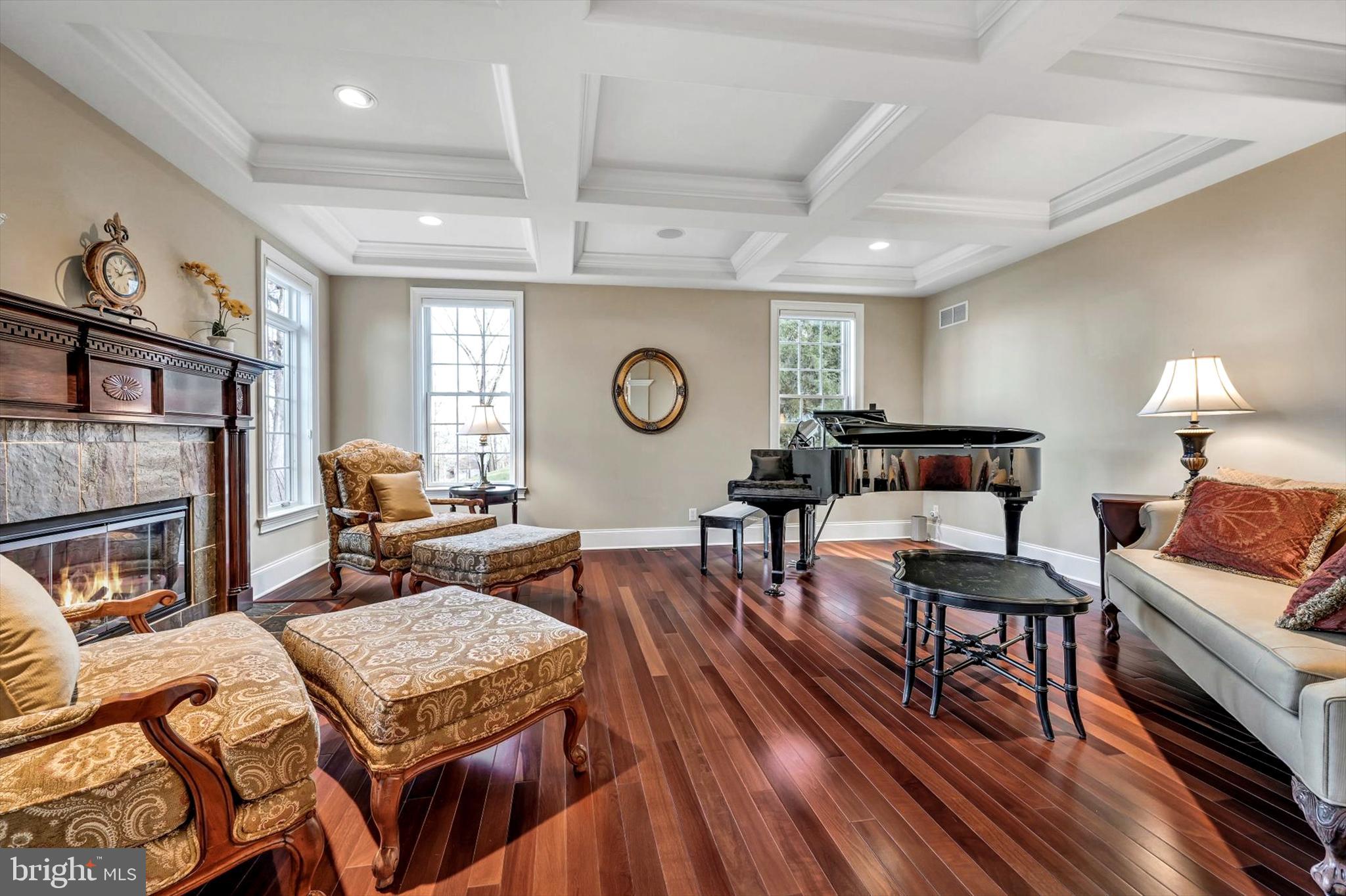 INVERNESS AT SPRIN - Residential