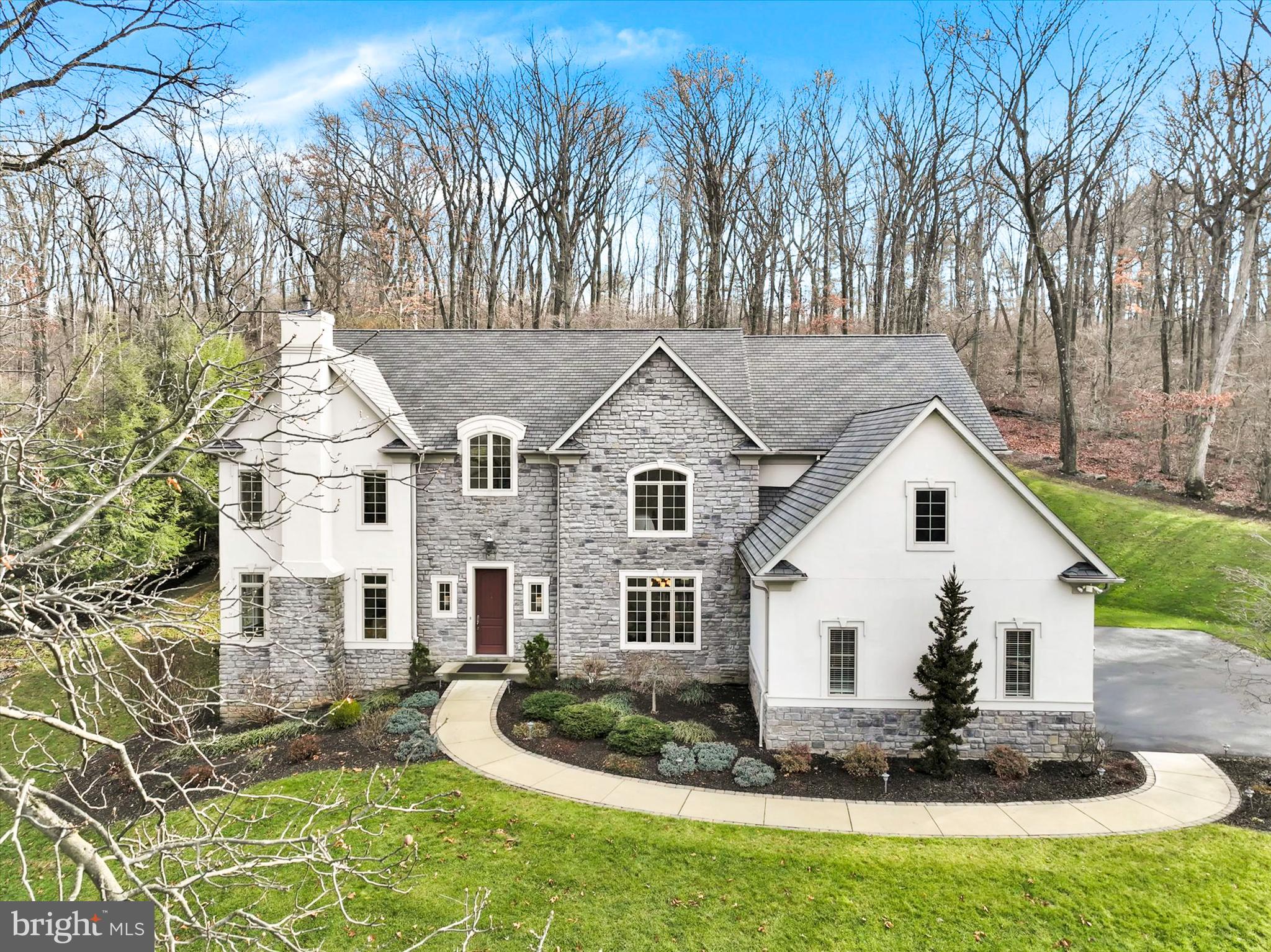 INVERNESS AT SPRIN - Residential