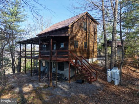 Homes For Sale - 232 Hawks Ridge Road<br/> Pendleton County, FRANKLIN, WV 26807