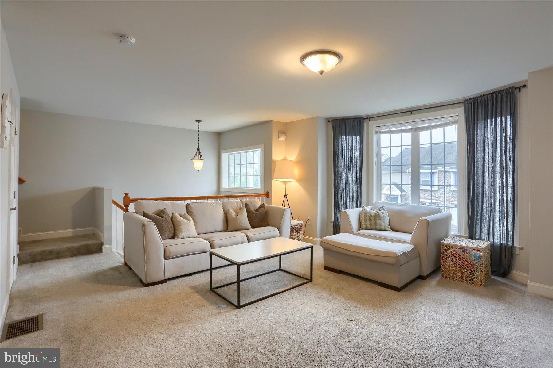 782 OAK LEAF LANE