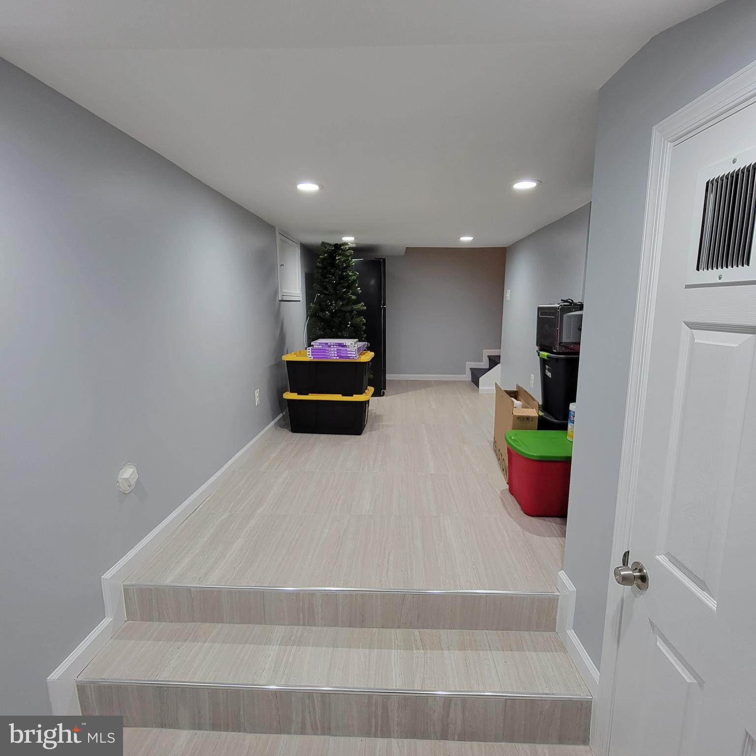 BRADDOCK ACRES - Residential