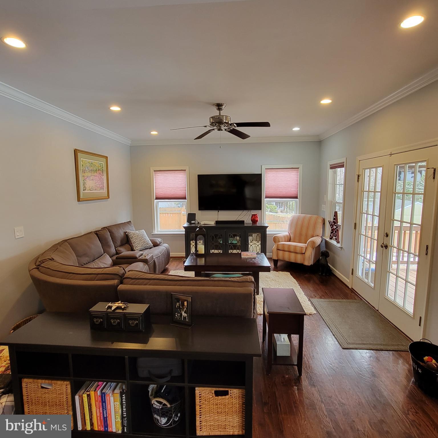 BRADDOCK ACRES - Residential