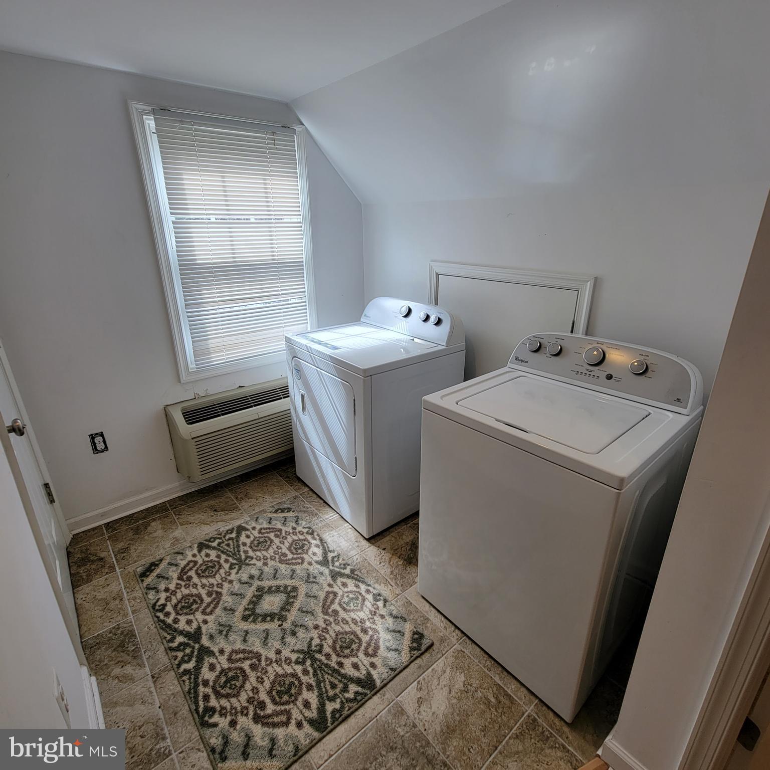 BRADDOCK ACRES - Residential