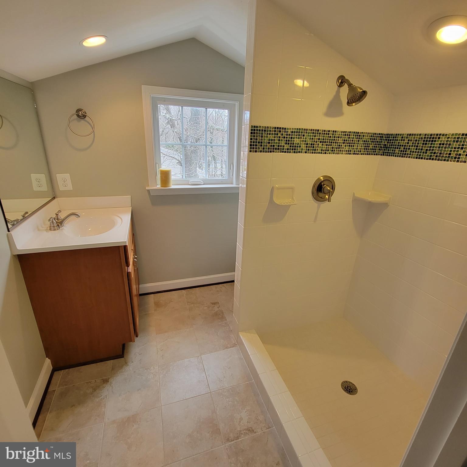 BRADDOCK ACRES - Residential