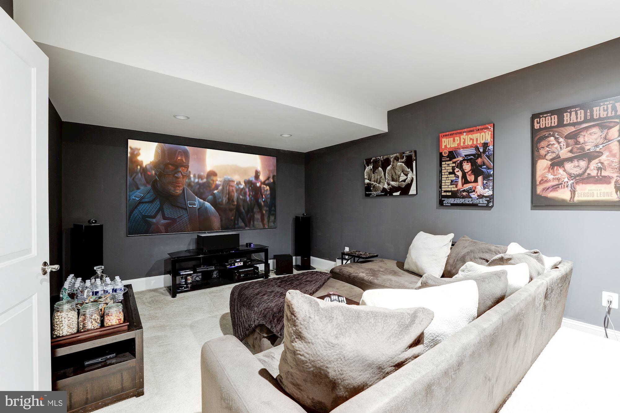 MANOR RIDGE - Residential