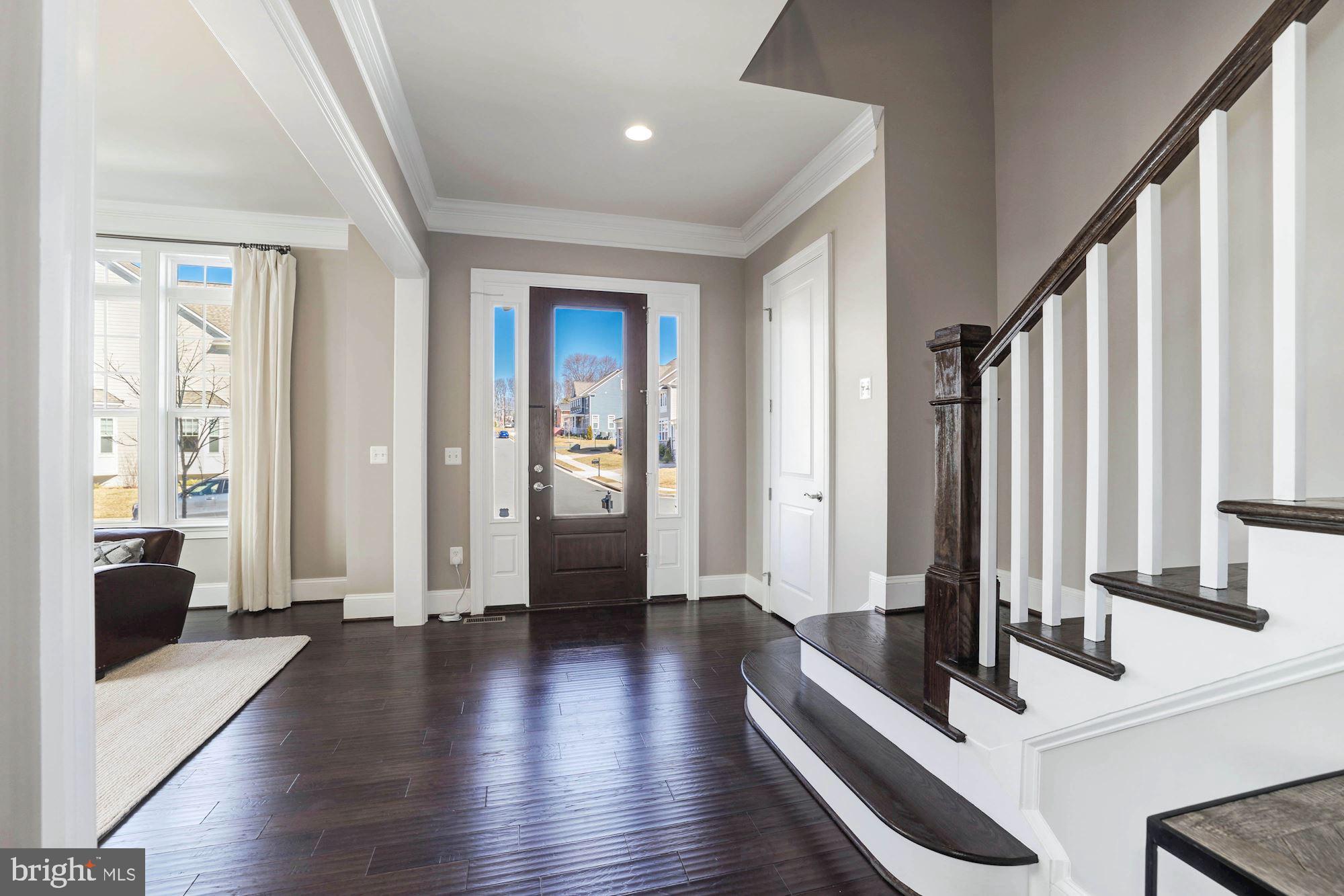 MANOR RIDGE - Residential