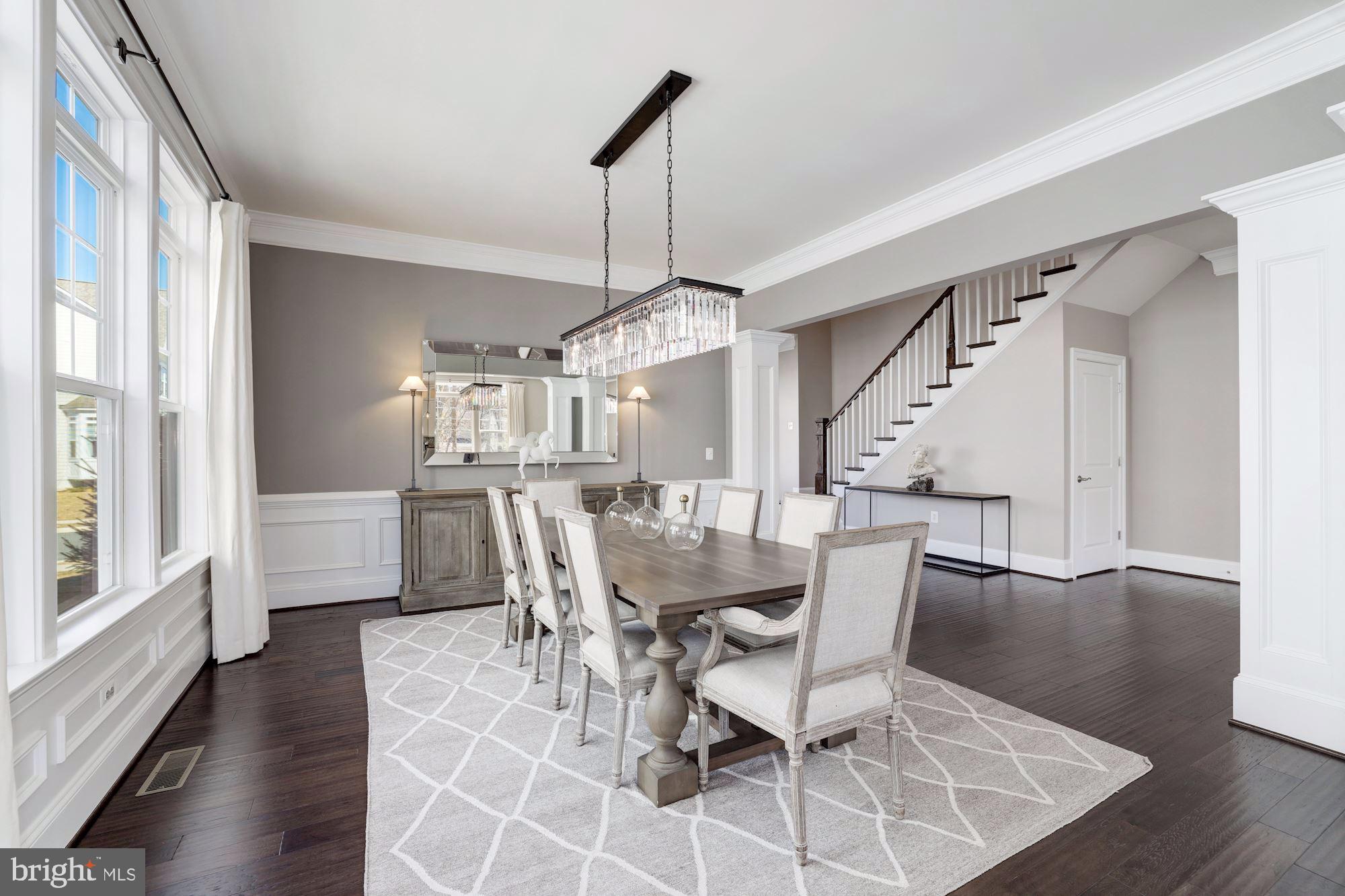 MANOR RIDGE - Residential