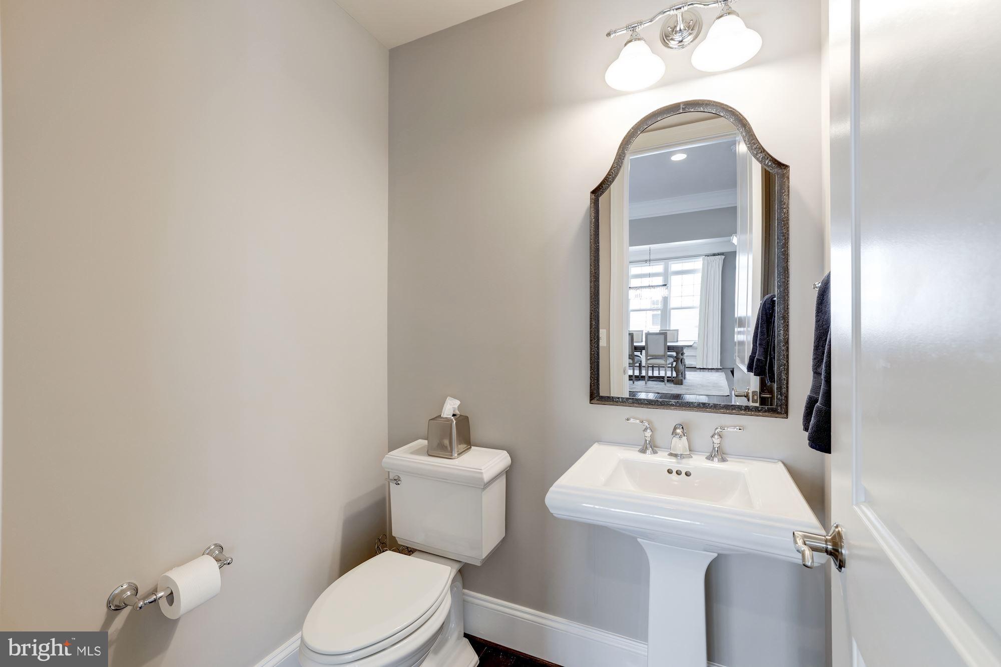 MANOR RIDGE - Residential