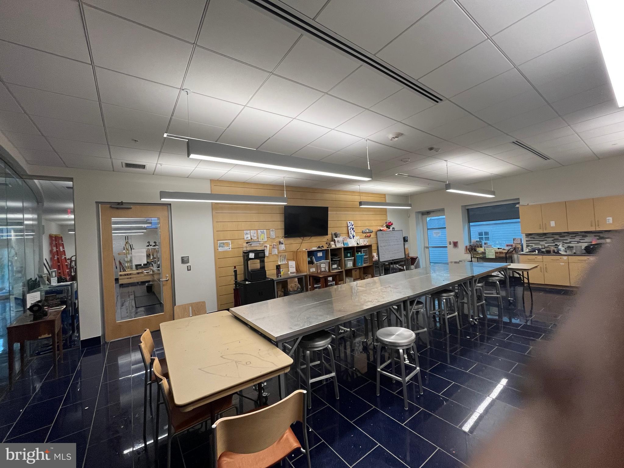 ELKRIDGE TOWN CENTER - Residential